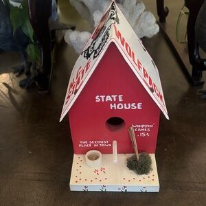 North Carolina state Wolfpack NWOT Birdhouse Made in USA 1996